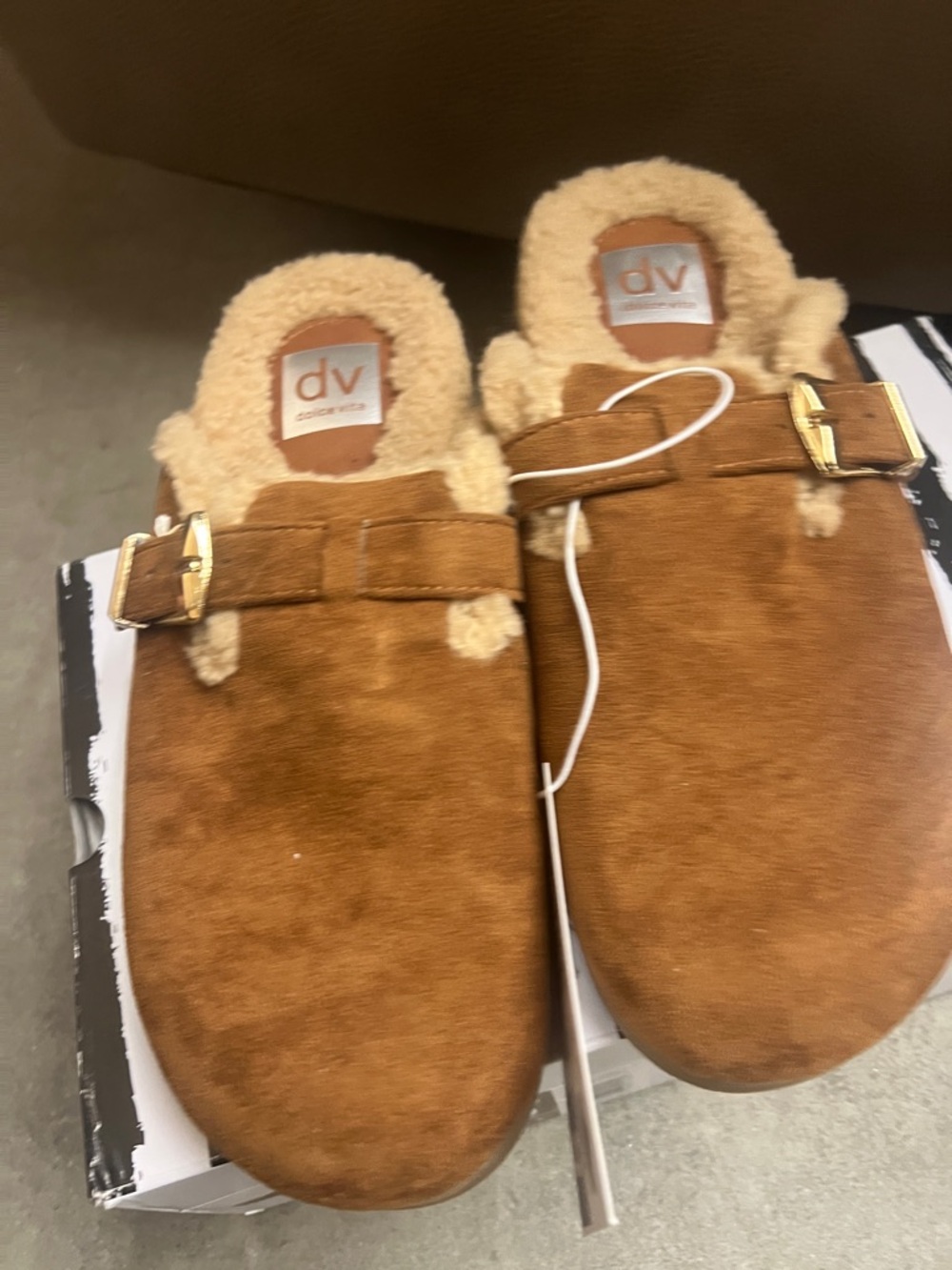 Dolce Vita Chestnut Suede Shearling-Lined Buckle Mules - Picture 5 of 5